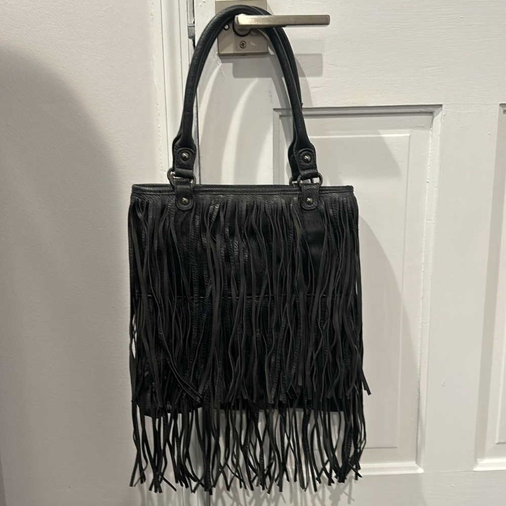 Black Fringe Pocketbook
